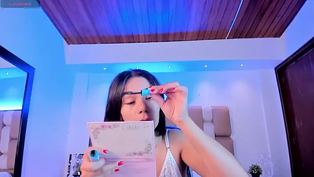 martina mancini online show from 14, 3, 2025