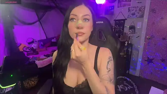 marleymaxwell online show from 15, 5, 2026