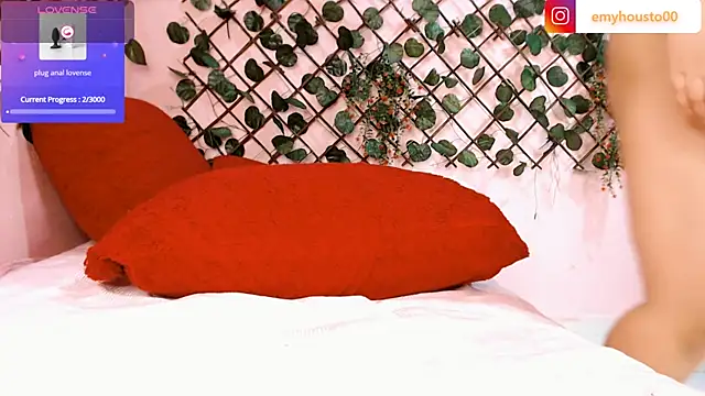 emyhouston00 online show from 12, 3, 2025