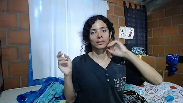 Nadia Monroe online show from 19, 9, 2025