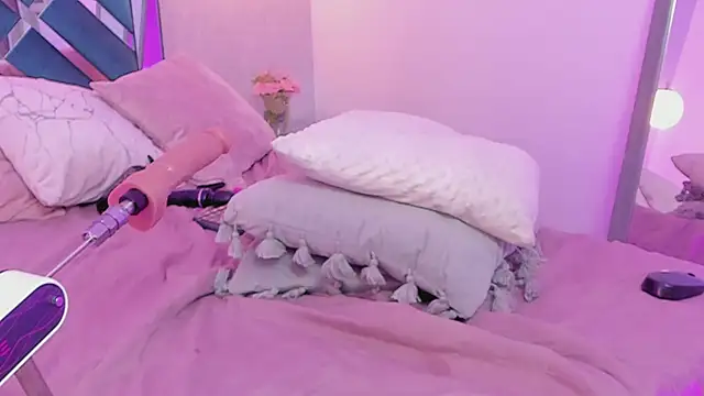 Miakhalifa 7 online show from 18, 3, 2025