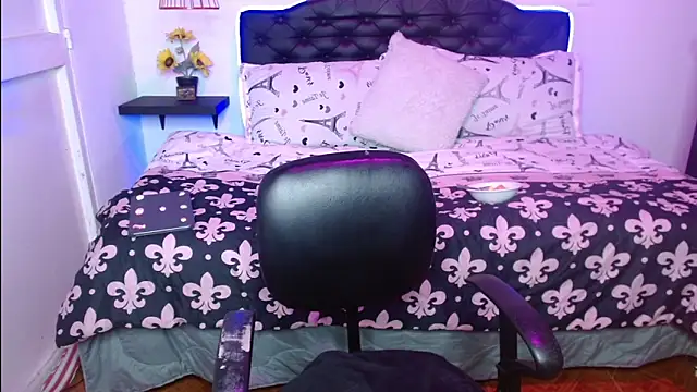 Dominik girl online show from 22, 2, 2026