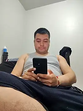 Snapshot of Potro23hotzen chatting on 25, 9, 2025 Potro23hotzen online show from 25, 9, 2025