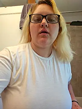 SweetCrazyKay online show from 3, 5, 2026