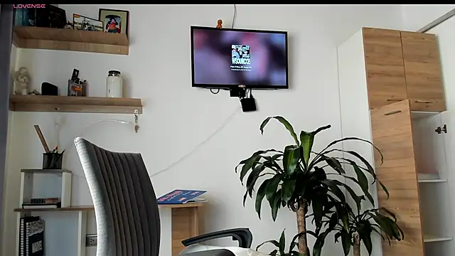 manucute 23  online show from 31, 3, 2026