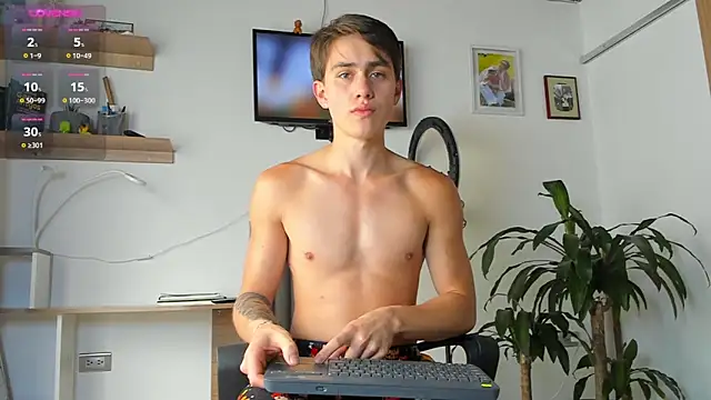 Snapshot of manucute_23_ chatting on 30, 10, 2025 manucute 23 online show from 30, 10, 2025