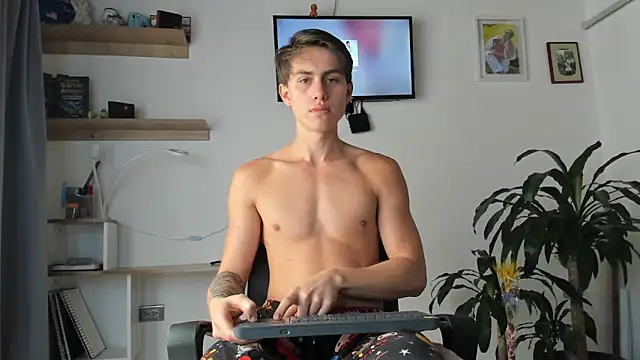 Snapshot of manucute_23_ chatting on 13, 2, 2026 manucute 23 online show from 13, 2, 2026