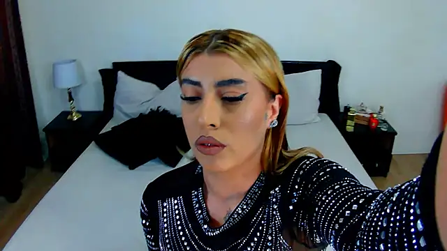 GiseleReine online show from 24, 9, 2025