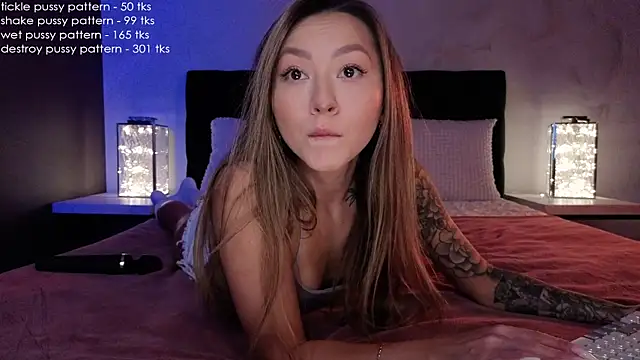 Snapshot of im_casey chatting on 8, 10, 2025 im casey online show from 8, 10, 2025