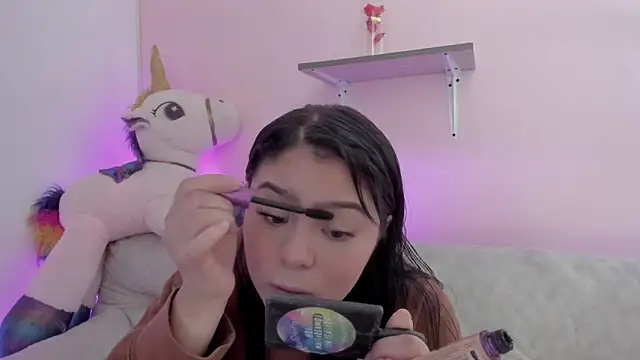 Oriana Guzman online show from 17, 5, 2026