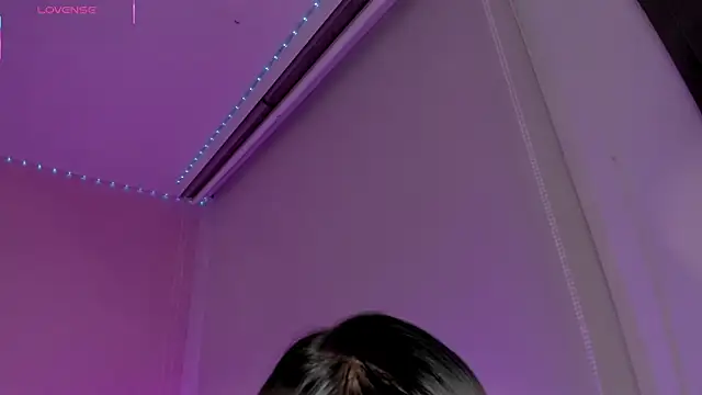 Oriana Guzman online show from 14, 2, 2026