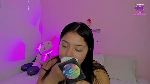 Oriana Guzman online show from 21, 12, 2025