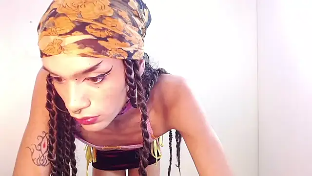 Foxy Ella  online show from 22, 11, 2025