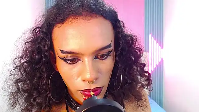 Foxy Ella  online show from 24, 2, 2025