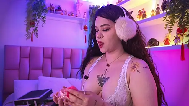 albaismynameX online show from 3, 12, 2025