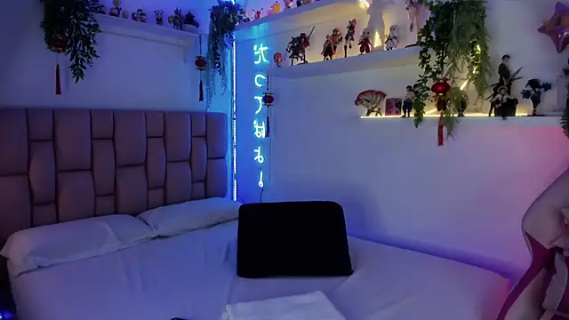 albaismynameX online show from 21, 2, 2025