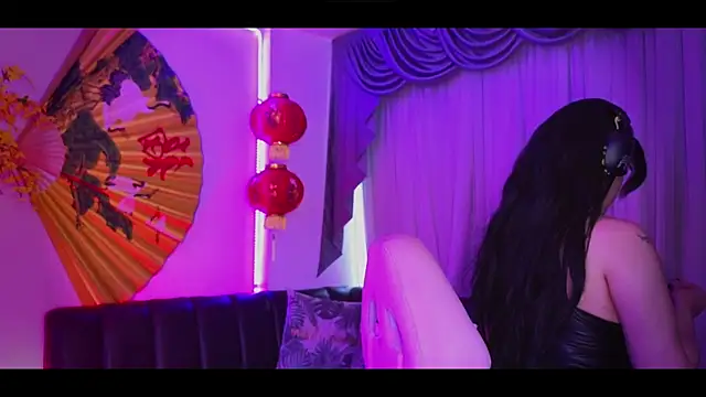 albaismynameX online show from 18, 10, 2025