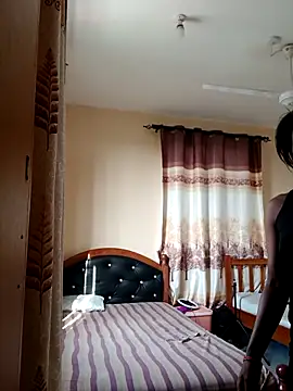 hotgal1112 online show from 7, 2, 2026