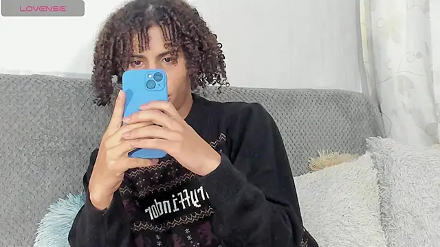 kleo helenos online show from 21, 3, 2025