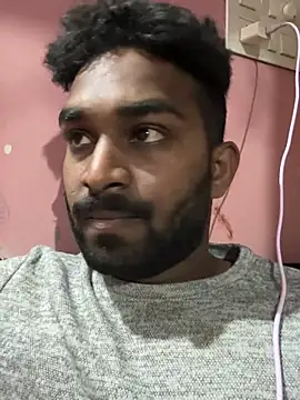 Snapshot of Handsomehunk_4U chatting on 28, 1, 2025 Handsomehunk 4U online show from 28, 1, 2025