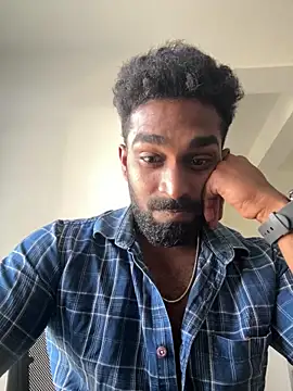 Snapshot of Handsomehunk_4U chatting on 23, 12, 2025 Handsomehunk 4U online show from 23, 12, 2025