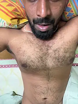 Snapshot of Handsomehunk_4U chatting on 22, 12, 2025 Handsomehunk 4U online show from 22, 12, 2025