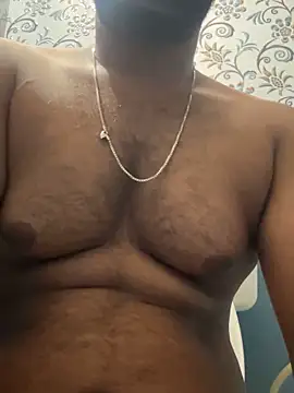 Snapshot of Handsomehunk_4U chatting on 4, 3, 2025 Handsomehunk 4U online show from 4, 3, 2025