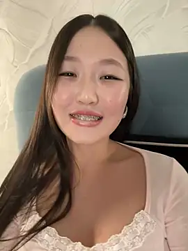 Aiko Yumi online show from 20, 3, 2025