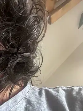 Snapshot of SexyB214 chatting on 22, 10, 2025 SexyB214 online show from 22, 10, 2025