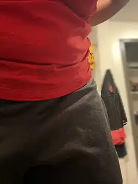 Snapshot of SexyB214 chatting on 11, 11, 2025 SexyB214 online show from 11, 11, 2025