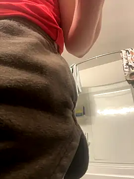 Snapshot of SexyB214 chatting on 6, 11, 2025 SexyB214 online show from 6, 11, 2025