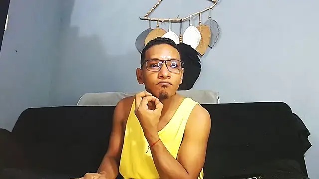 Grandeygruesa1 online show from 7, 2, 2026