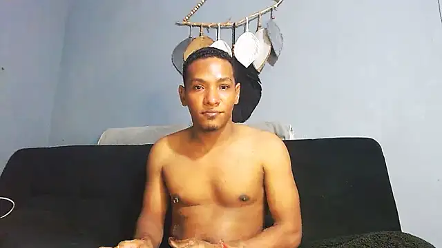 Grandeygruesa1 online show from 22, 12, 2025