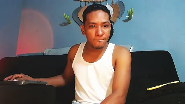 Snapshot of Grandeygruesa1 chatting on 14, 6, 2026 Grandeygruesa1 online show from 14, 6, 2026