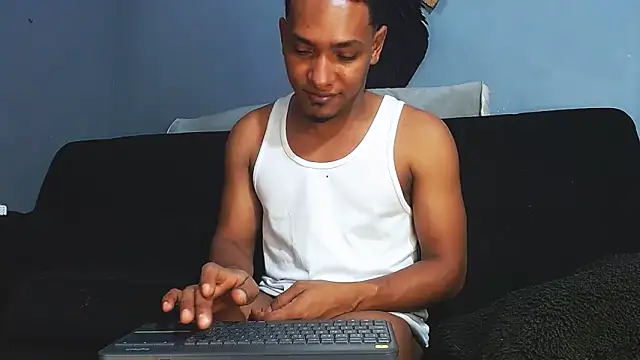 Snapshot of Grandeygruesa1 chatting on 20, 4, 2026 Grandeygruesa1 online show from 20, 4, 2026