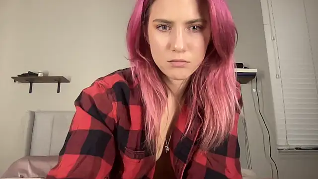 Snapshot of NatalieKneals chatting on 5, 12, 2024 NatalieKneals online show from 5, 12, 2024