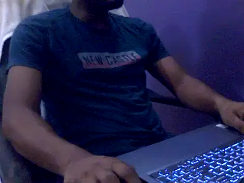 Snapshot of akinston chatting on 12, 7, 2026 akinston online show from 12, 7, 2026