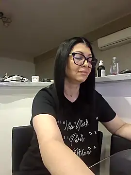 Milf Abigail online show from 23, 9, 2025