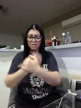 Milf Abigail online show from 13, 10, 2025