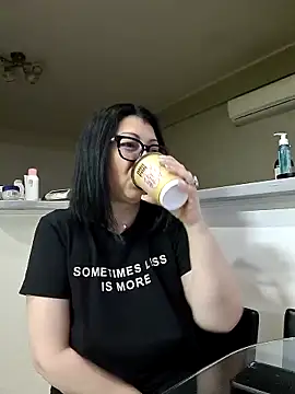 Milf Abigail online show from 24, 3, 2026