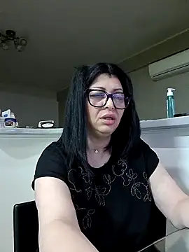 Milf Abigail online show from 10, 5, 2026
