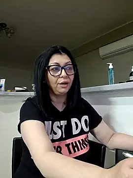 Milf Abigail online show from 20, 2, 2026