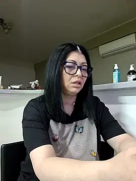 Milf Abigail online show from 18, 3, 2026