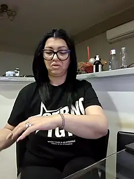 Milf Abigail online show from 6, 11, 2025