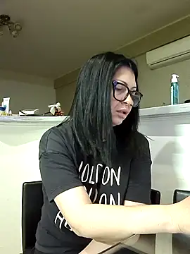 Milf Abigail online show from 12, 3, 2026