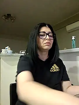 Milf Abigail online show from 4, 5, 2026