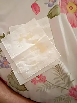 medo141414 online show from 11, 11, 2025