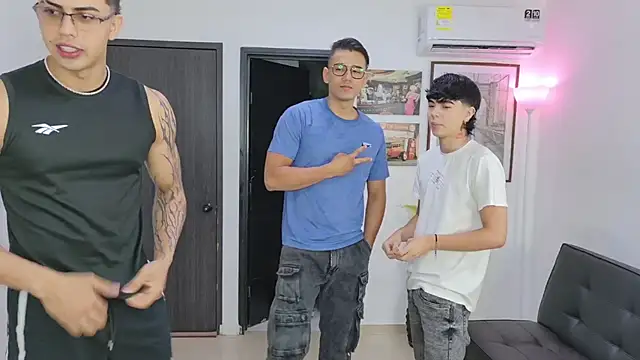 badguyss bisex online show from 28, 5, 2026