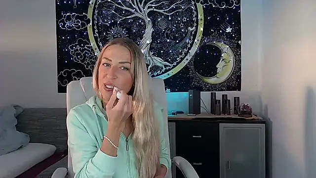 SexxyLiviaa online show from 29, 9, 2025