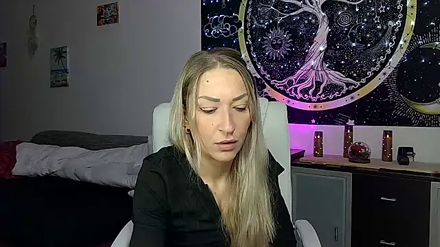 SexxyLiviaa online show from 30, 10, 2025